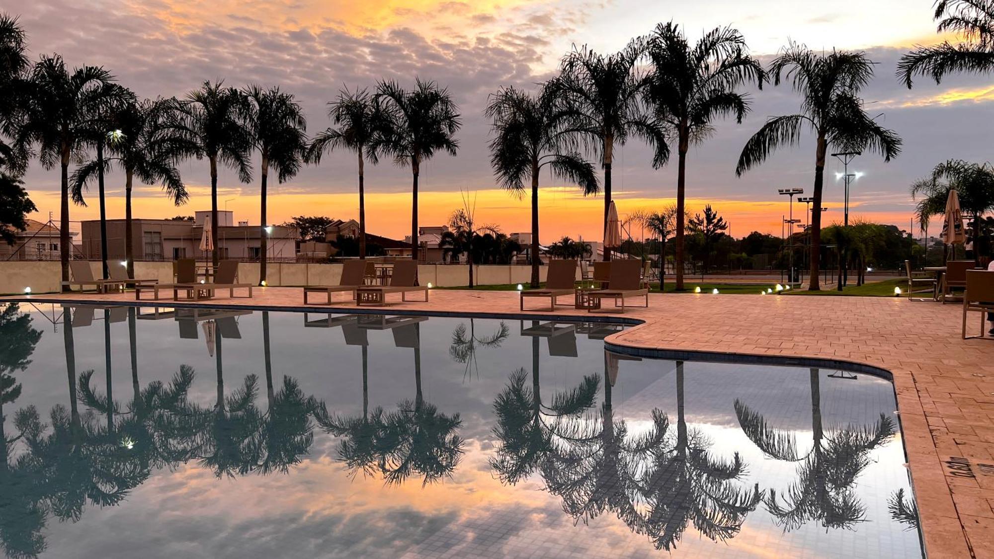 Doubletree By Hilton - Resort - 伊瓜苏 外观 照片 Sunset at the University of Fortaleza