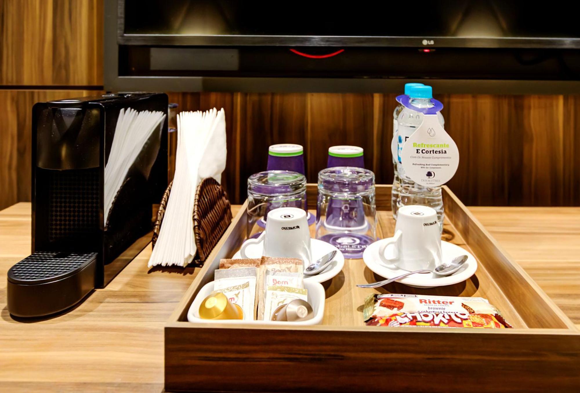 Doubletree By Hilton - Resort - 伊瓜苏 外观 照片 A typical hotel room tray